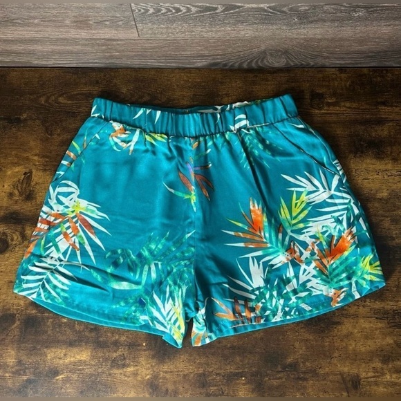 REVOLVE 🌴 Three Eighty-Two Lightweight Tropical Shorts Paradiso Teal, XS NWT! - Picture 3 of 14